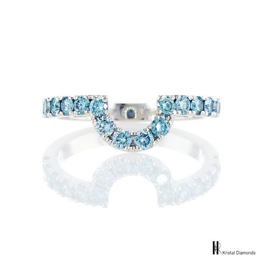 colored-stones-wedding-band